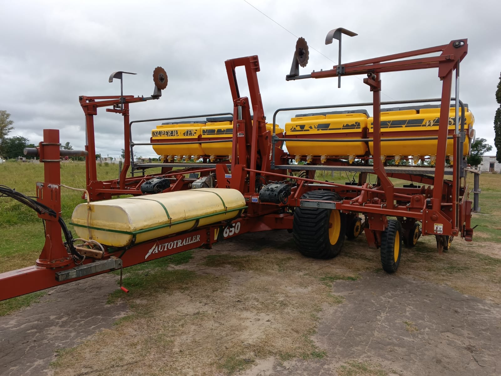 Plantadora SUPER WALTER W650